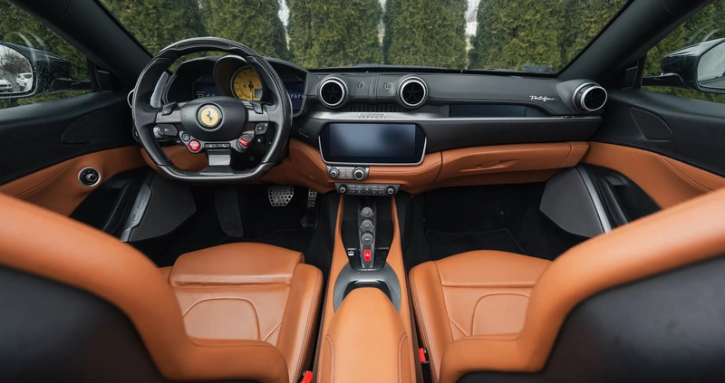 Ferrari Portofino cena 899999 przebieg: 49986, rok produkcji 2018 z Racibórz małe 781